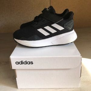 Adidas Toddler 6